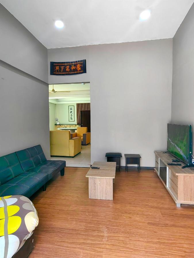 Aaronl Homestay Kota Kinabalu Exterior photo