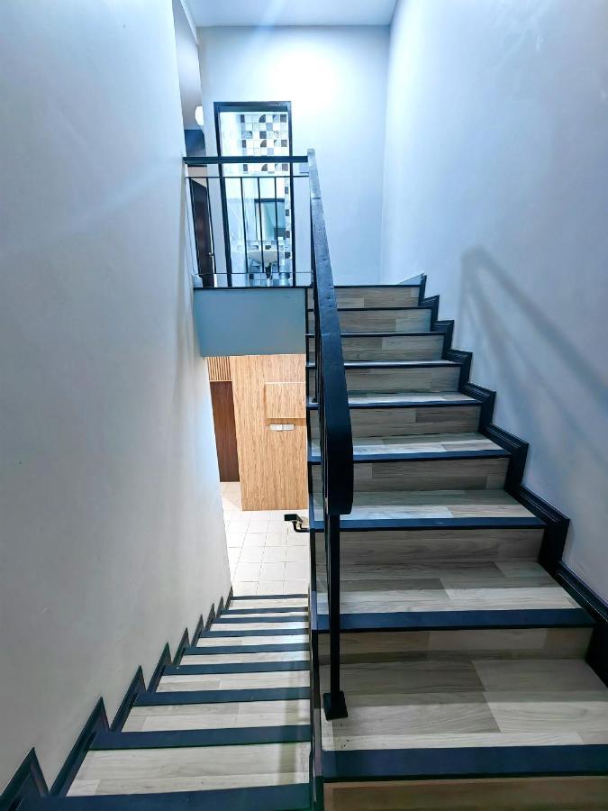 Aaronl Homestay Kota Kinabalu Exterior photo