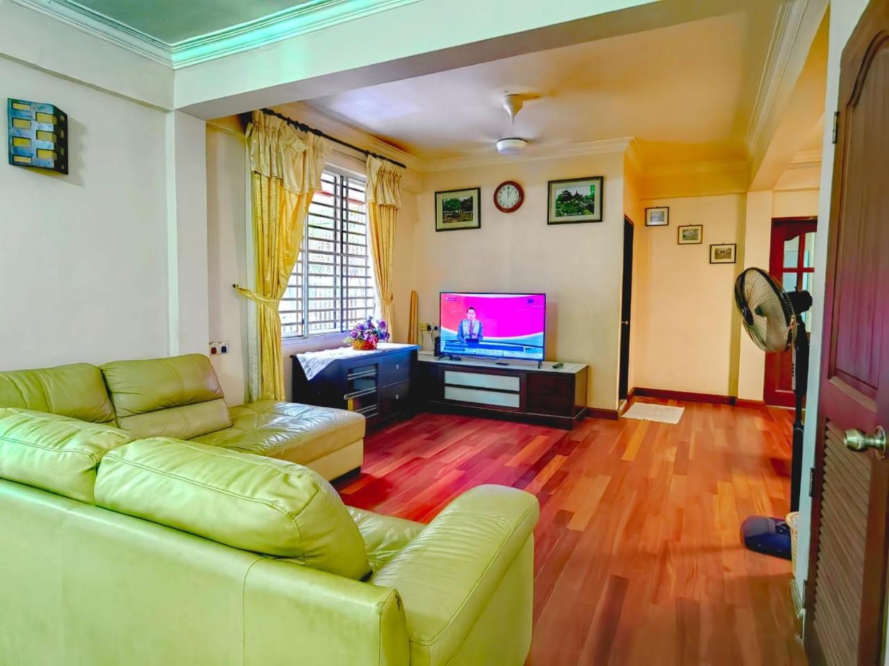 Aaronl Homestay Kota Kinabalu Exterior photo