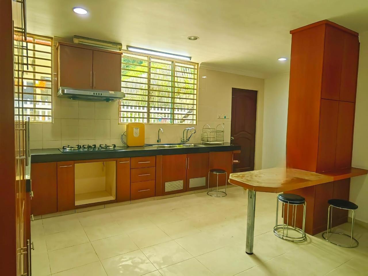 Aaronl Homestay Kota Kinabalu Exterior photo