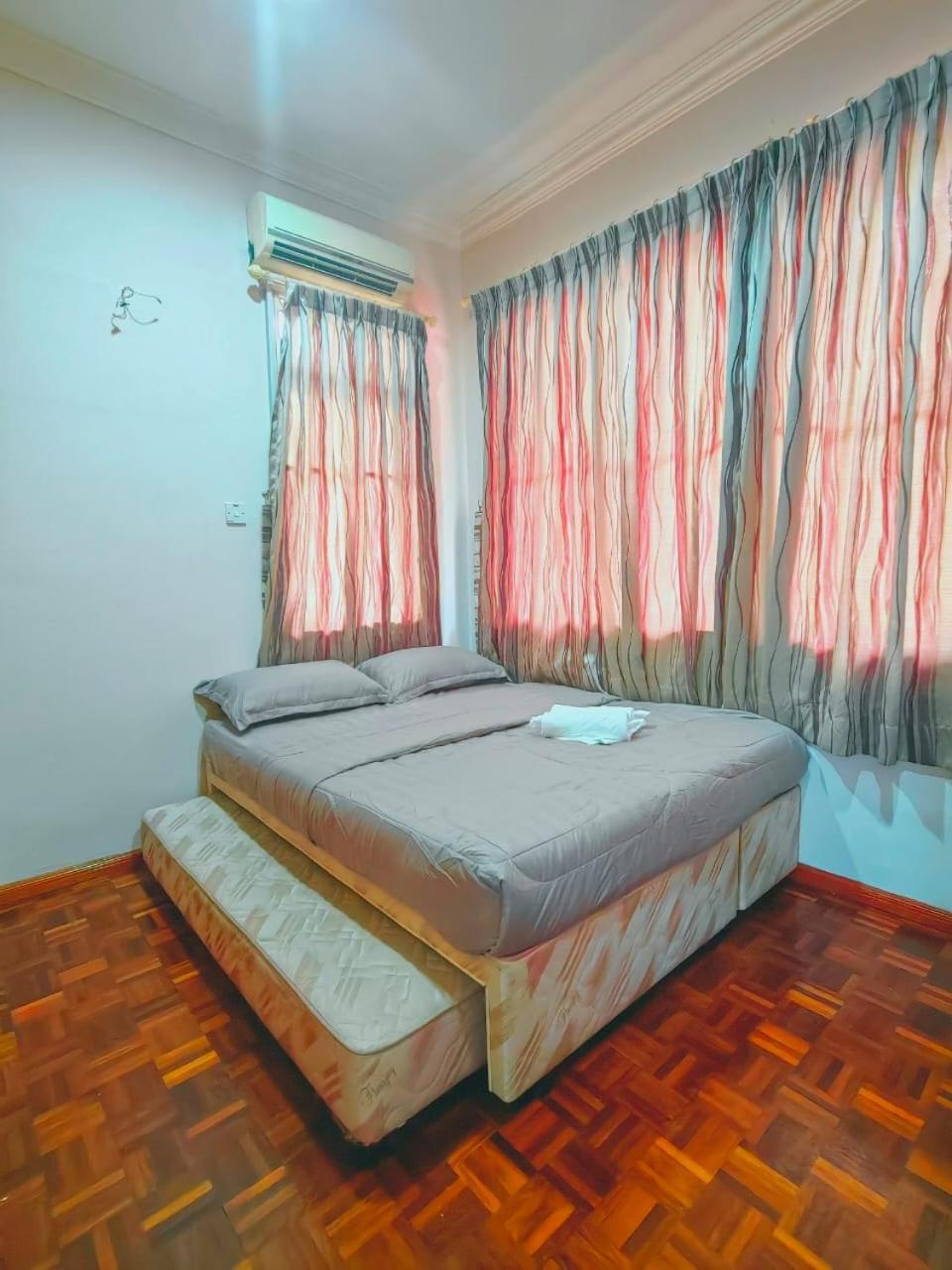 Aaronl Homestay Kota Kinabalu Exterior photo